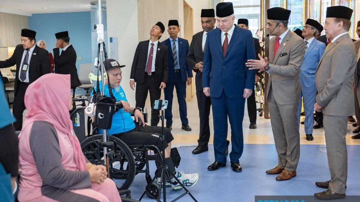 Sultan Nazrin Opens PERKESO's Advanced Neuro-Robotics Centre, Calls for Inclusive Employment Support