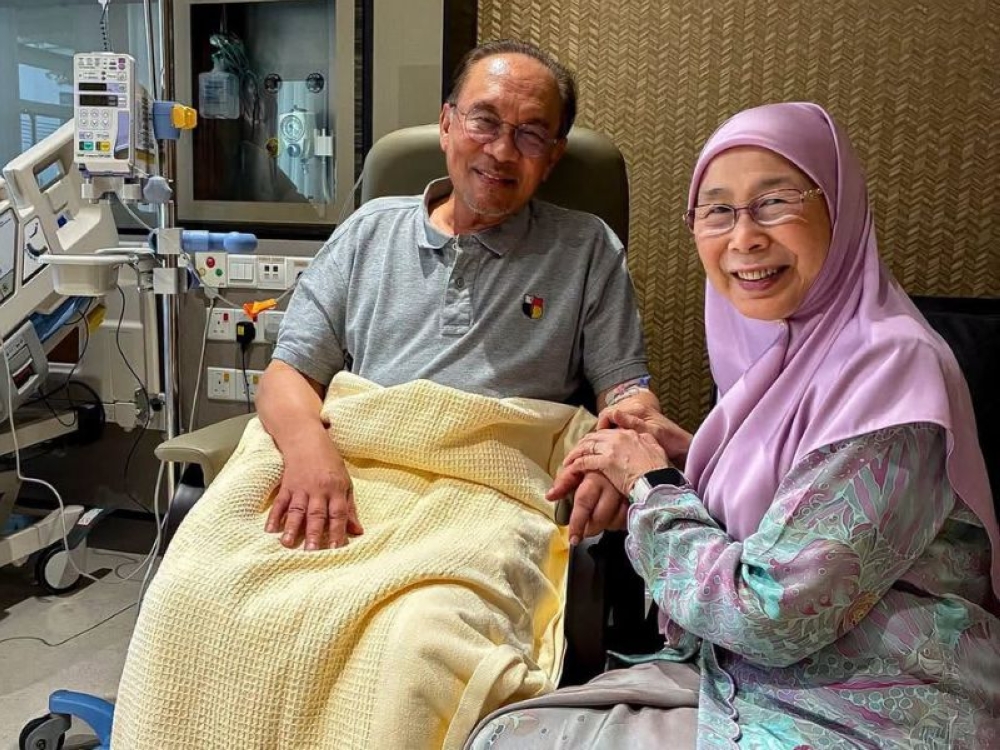 Anwar Ibrahim Expected Home Today Following Hernia Surgery, Wife Confirms