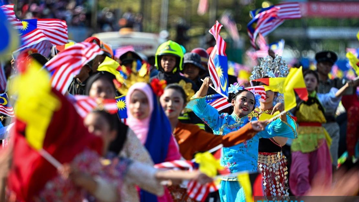 Over 30,000 gather in Seremban for Negeri Sembilan National Day Parade