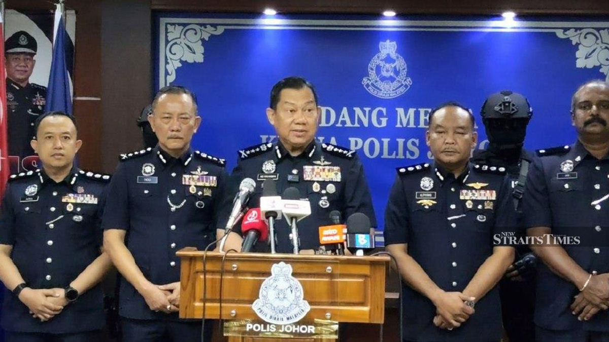 Police bust major meth ring in Johor Baru, arrest eight including teenage drug courier