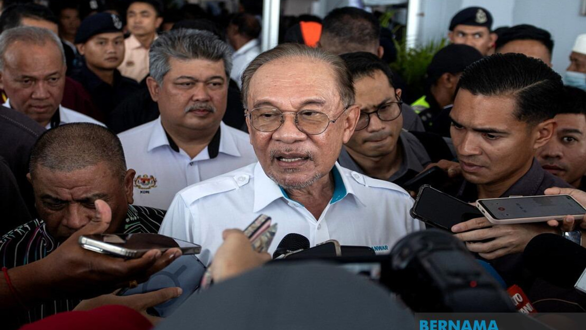 PM Warns Government Officials Against Attacking Unity Coalition During State Election Campaigns