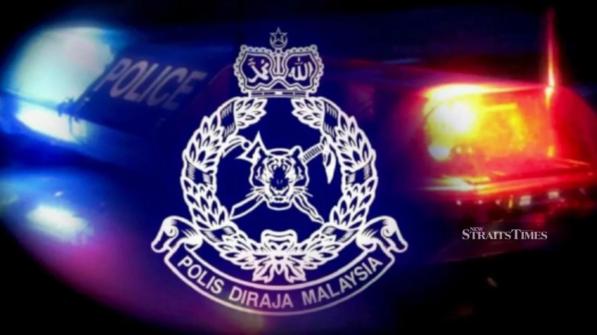 Two teenage students arrested after vehicle strikes officer at Seremban police checkpoint
