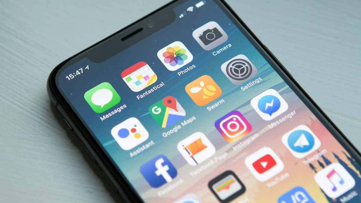 Canadian Cybersecurity Firm Sues Ex-Contractor Over iPhone Vulnerability Leak