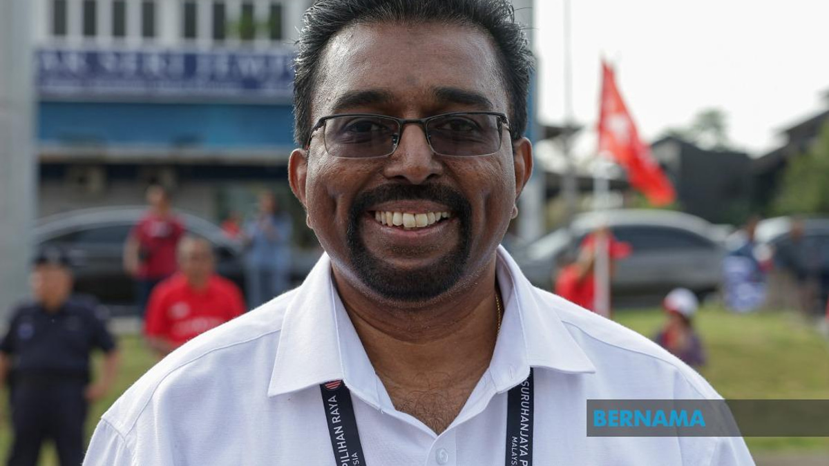 Pakatan Harapan Candidates In Jempol Promise Infrastructure And FELDA Reforms
