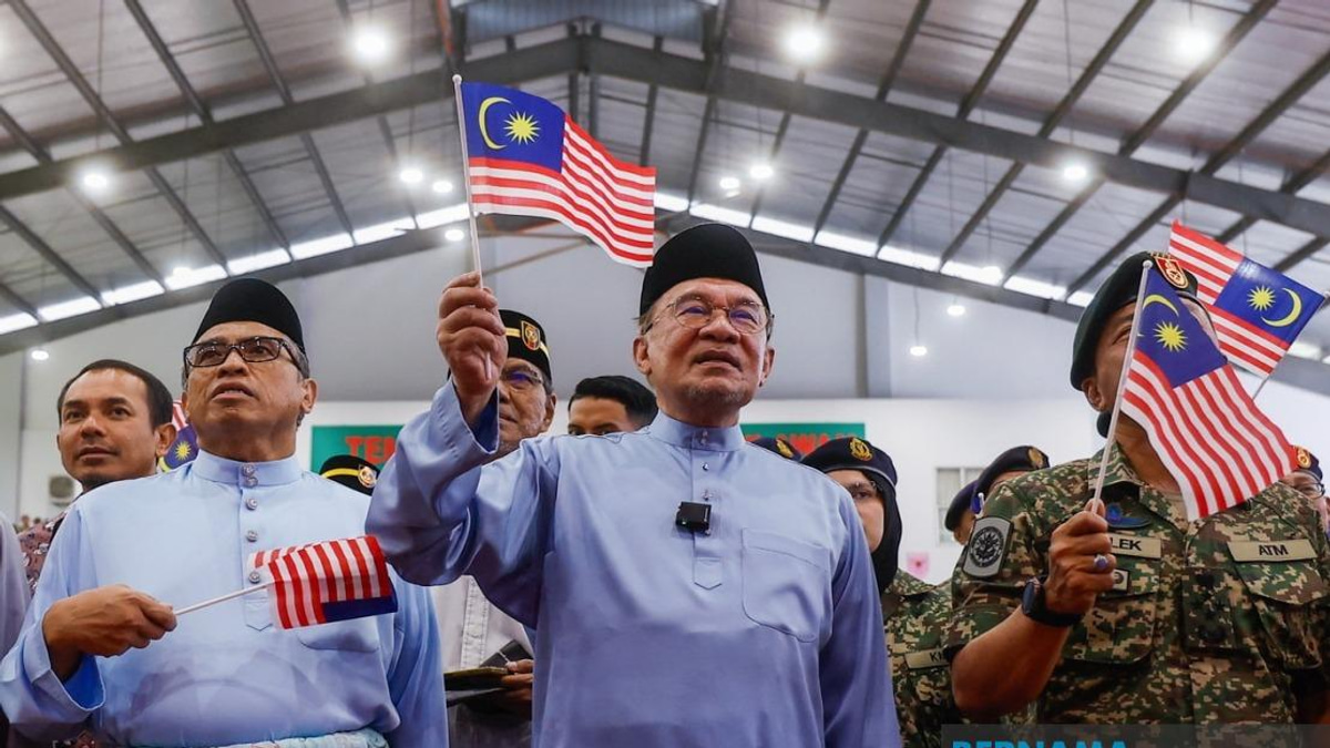 PM Anwar Calls for Clean Campaign as Negeri Sembilan Polls Near