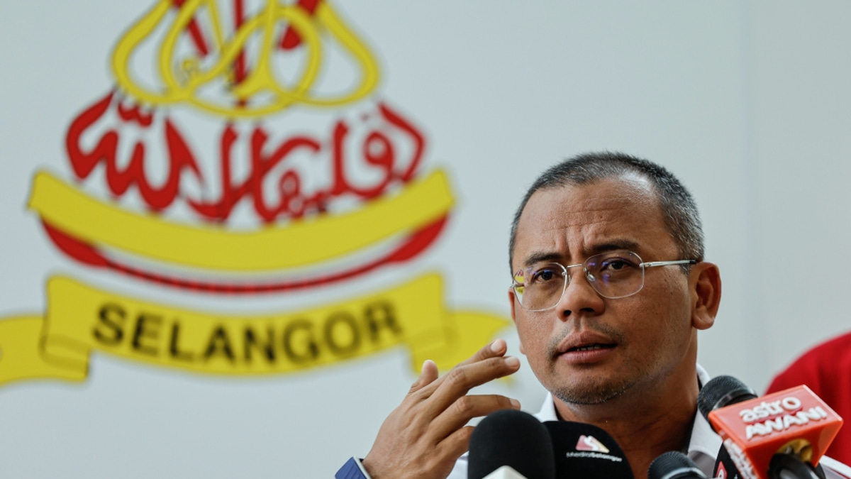 Selangor's Top Official Warns of Community Obstruction in Rohingya Enforcement Drive