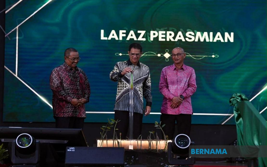 Malaysia Restores Nearly 4,000 Hectares of Mangrove Forests Through Massive Planting Initiative