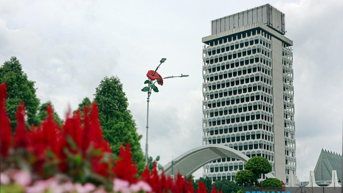 Parliament convenes for 16-day session with constitutional amendments and road safety bill in focus