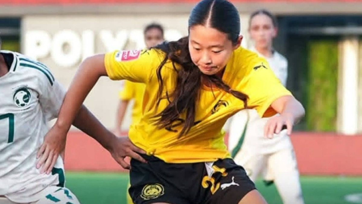 Lim You's Left-Footed Mastery: How a Father's Coaching Built a Young Star