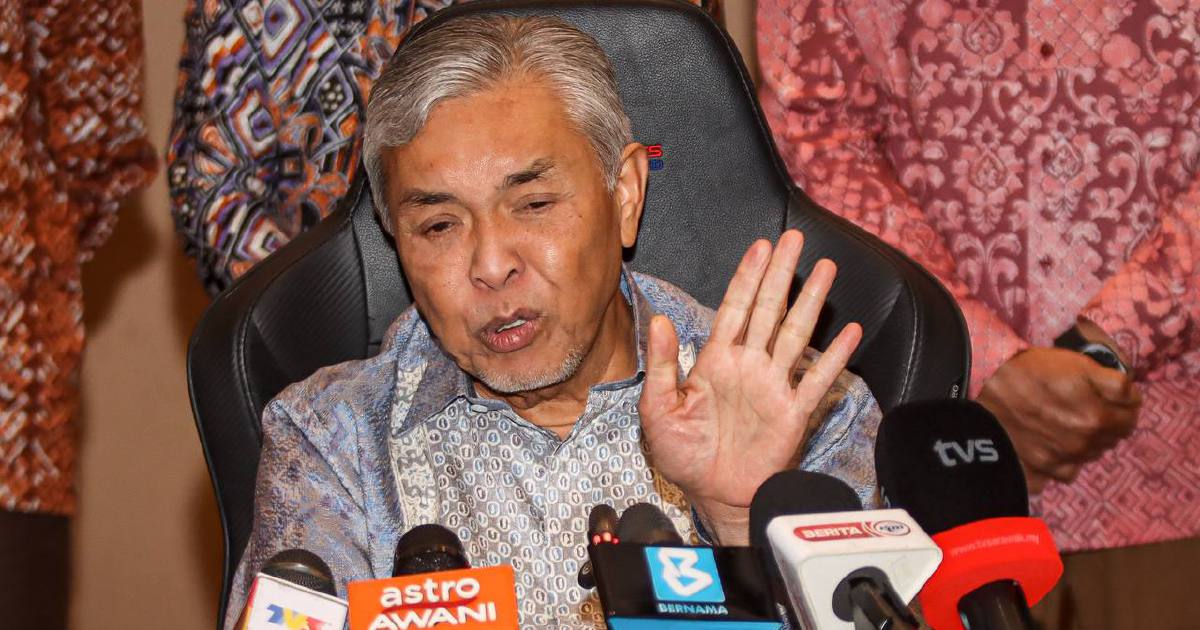 Zahid Reaffirms BN Stability, Rules Out Any Move Against Anwar