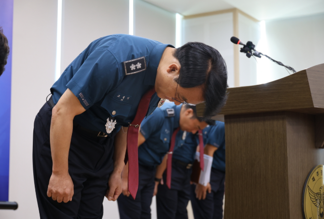 Jeju Police Commissioner Apologises After Officers Mishandled Missing Person Cases, Leading to Deaths
