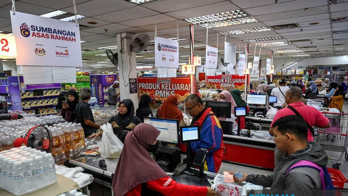 Malaysia to Consider Boosting Cash Aid Schemes if Economy Permits, Says PM Anwar