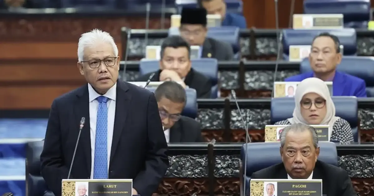 Hamzah Returns to Opposition Leader's Front-Row Seat as Muhyiddin Shifts Down in Dewan