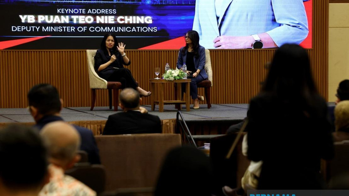Civil Servants Must Avoid Inappropriate Language and 3R Sensitivities, Says Deputy Minister