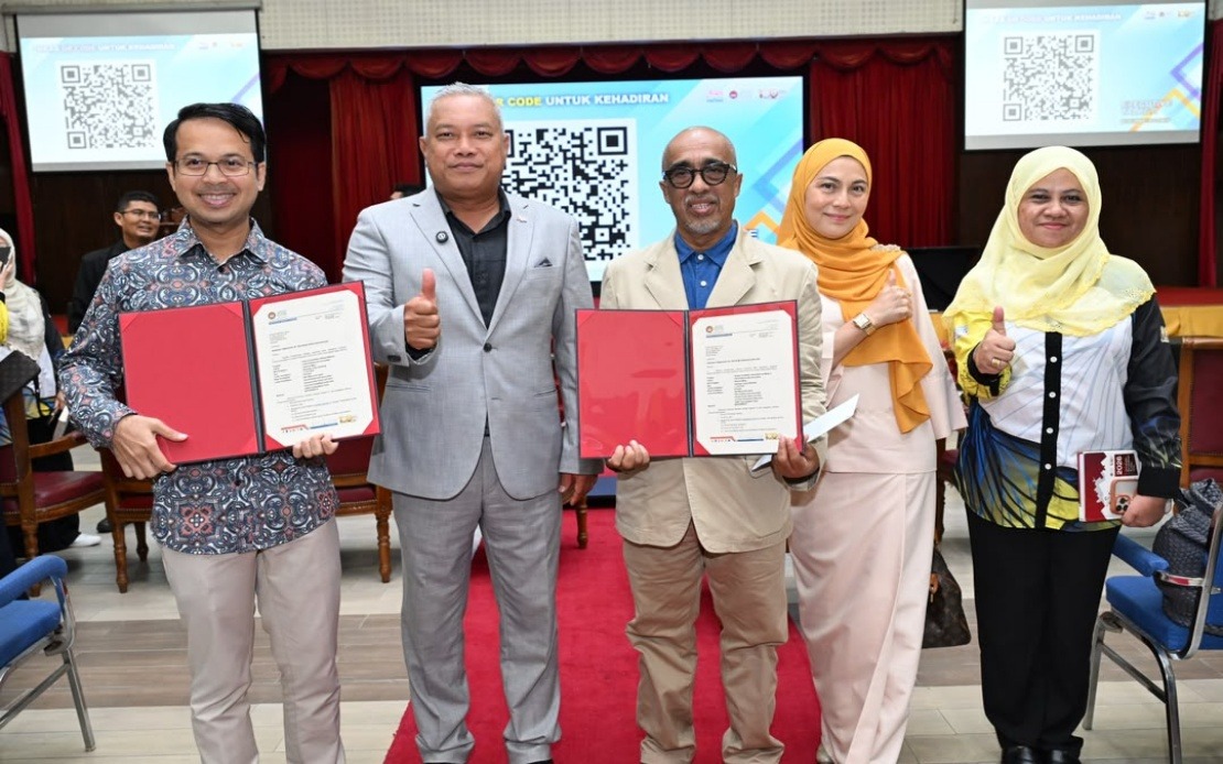 Legendary Actor Sabri Yunus, Broadcaster Fedtri Yahya Begin Master's Studies at UPSI Via Alternative Pathway