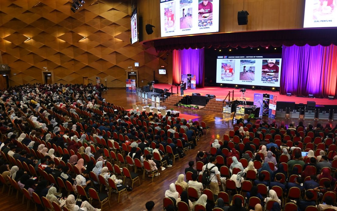 INSKEN and UiTM Launch Record-Breaking Entrepreneurship Summit for 6,877 Students