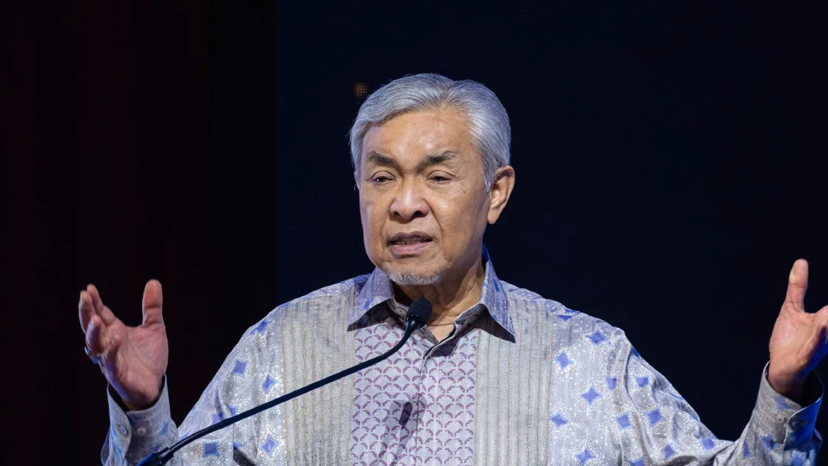 Pas directive to shun Pakatan support will not guarantee BN victory in Johor polls, Zahid cautions