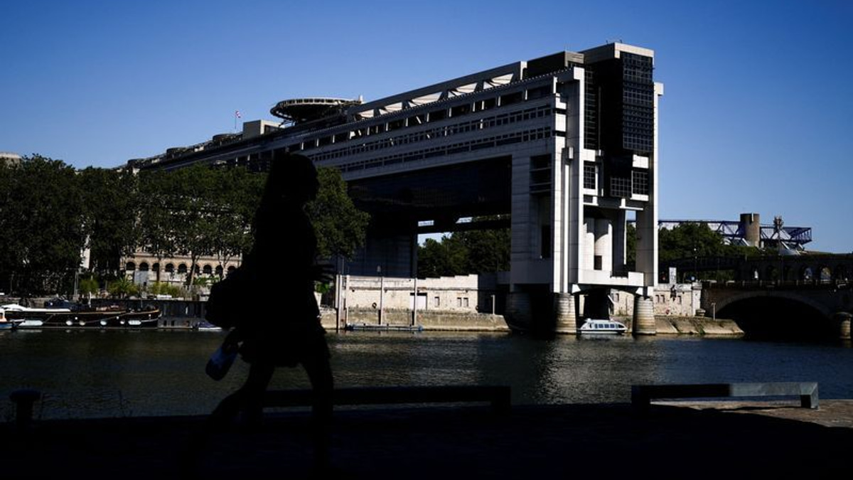 French Finance Ministry Confirms Major Data Breach Affecting Thousands of Taxpayers