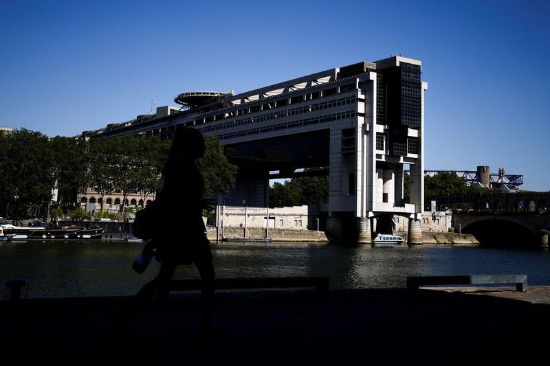 French Finance Ministry Confirms Major Data Breach Affecting Thousands of Taxpayers