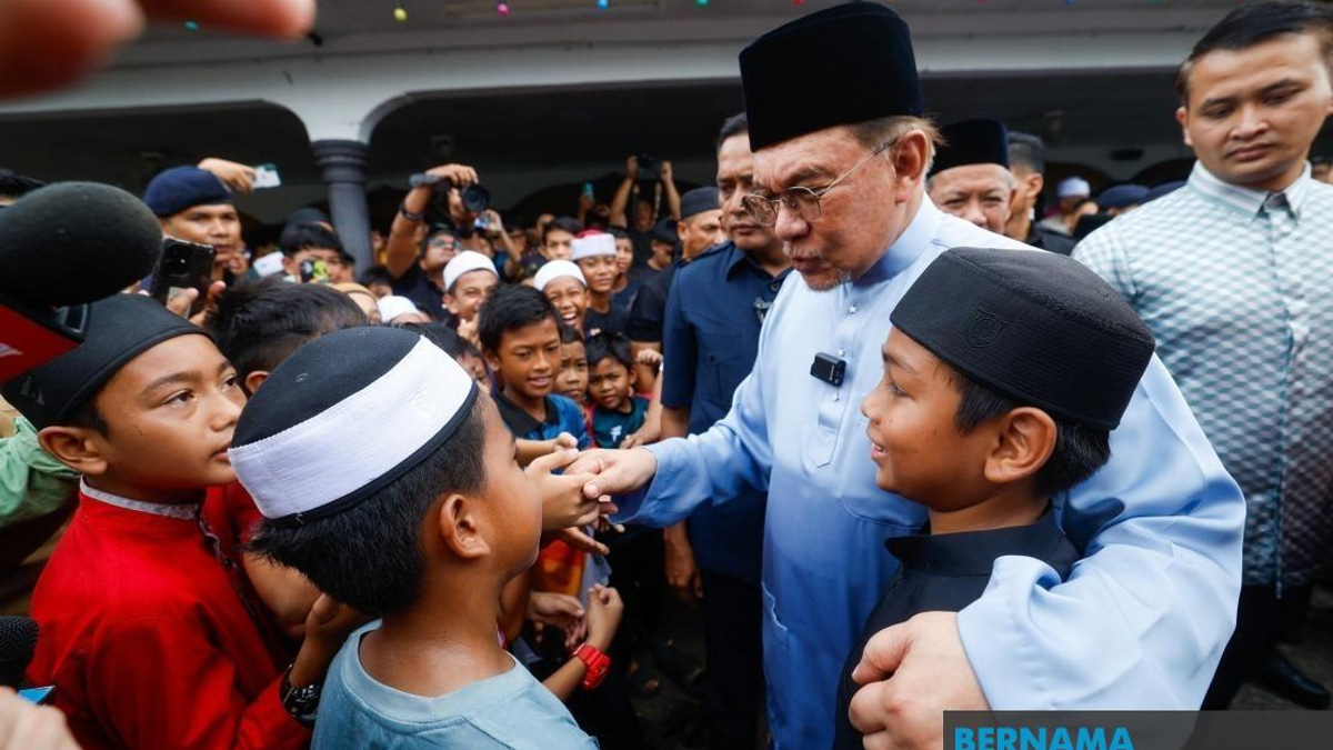 Malaysia's Israel Ban Targets Oppression, Not Jewish People, Anwar Clarifies
