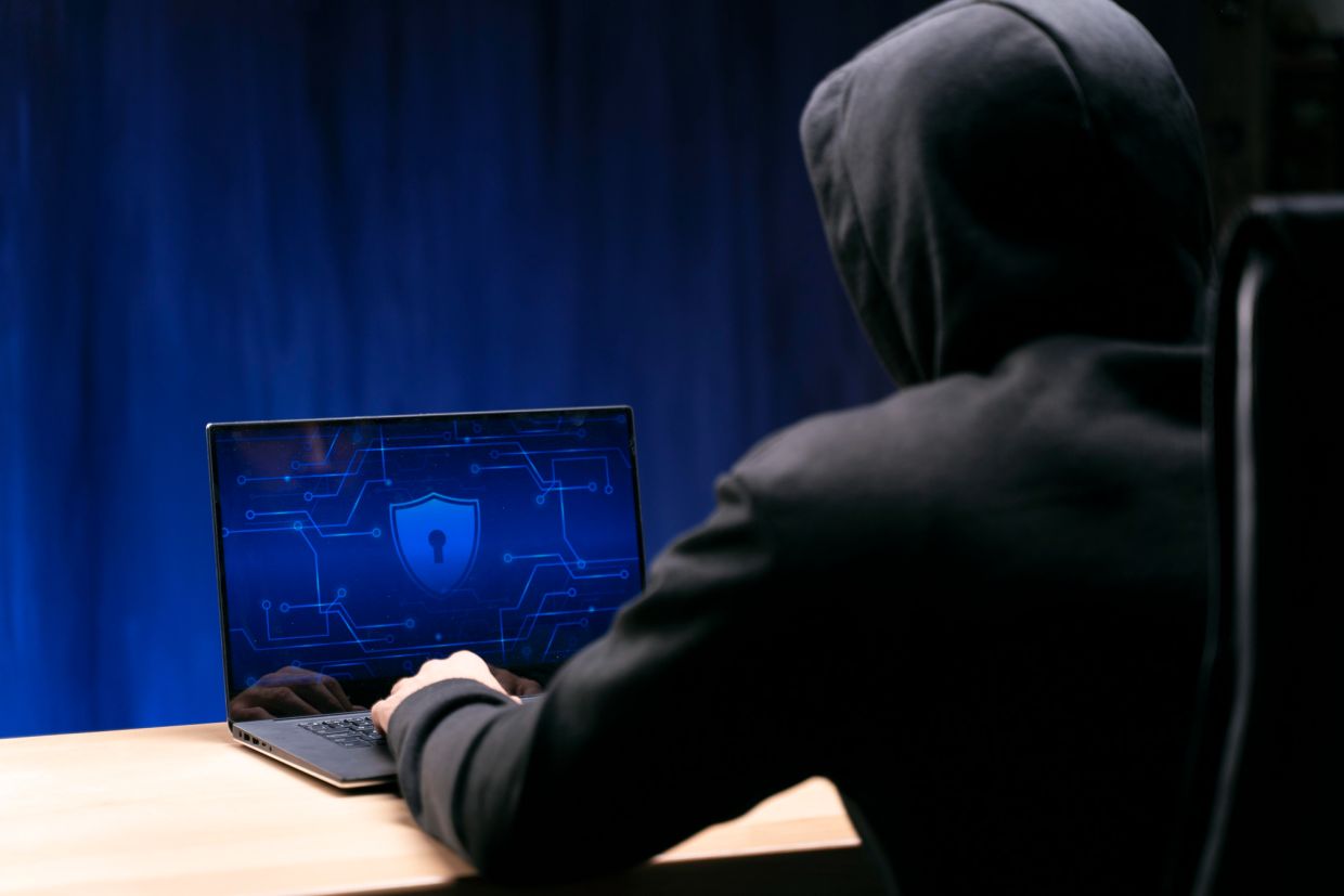 Two Young British Hackers Sentenced to Five Years for London Transport Network Breach