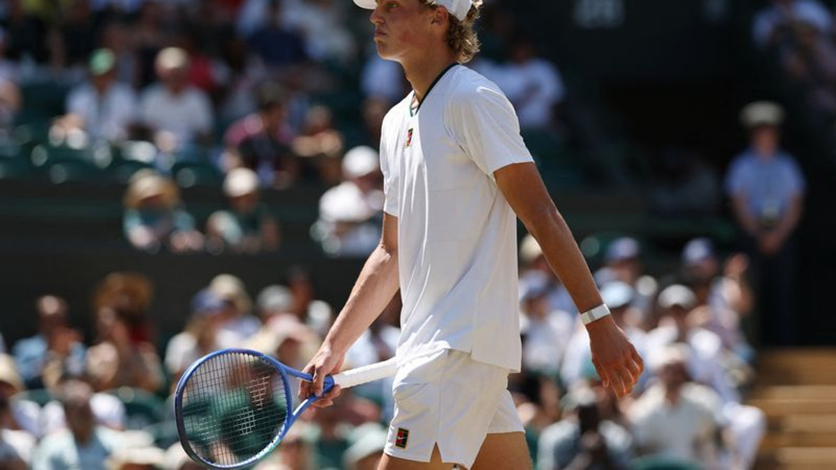 Hewitt's Son Cruz Wins First ATP Match at Washington Open