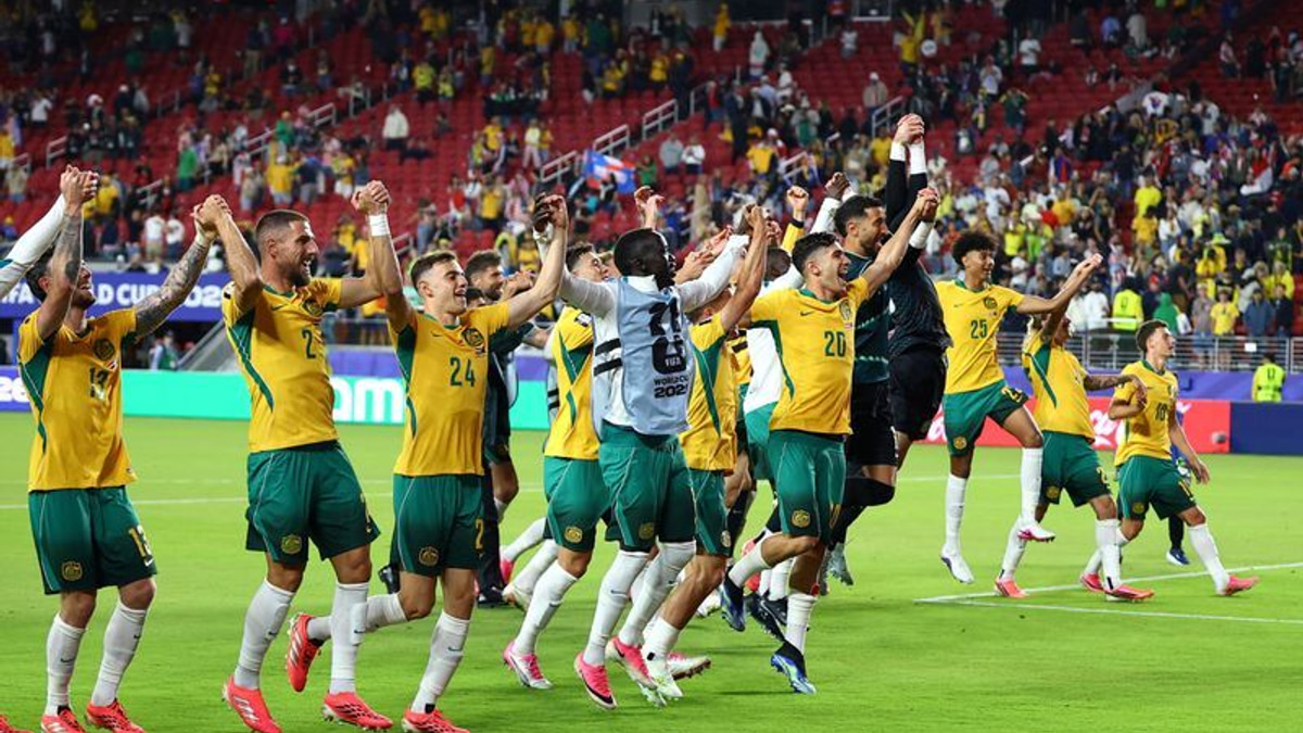Australia Secure World Cup Round of 16 Spot With Stalemate Against Paraguay