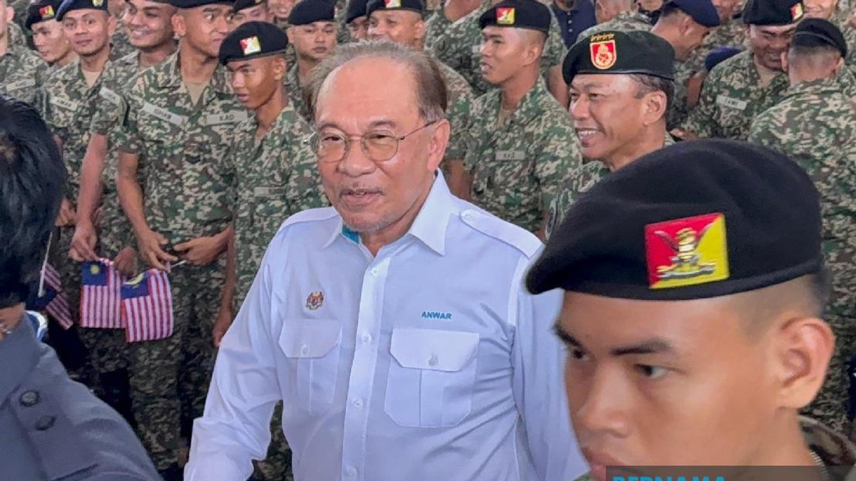 Public Trust is Sacred Duty, Says PM Anwar in Wake of FELDA Crisis
