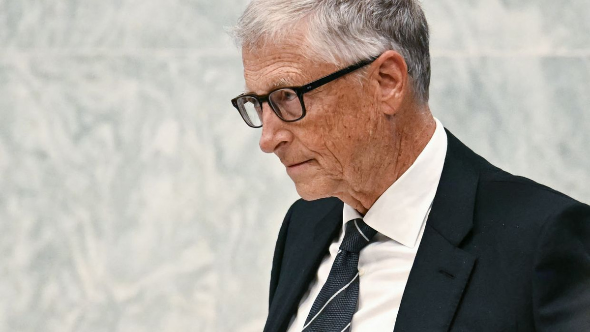 Gates warns world lacks credible plan to manage AI disruption