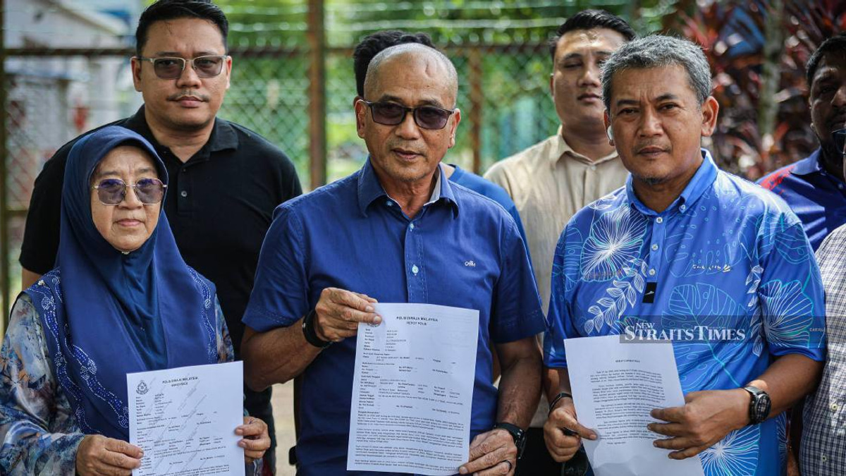Police Reports Filed Against Former Umno Leader Over Palace Allegations in Johor