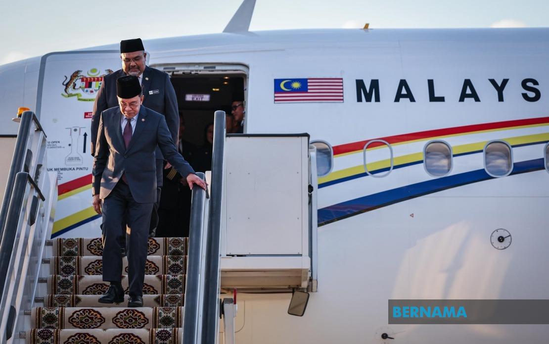 PM Anwar Begins Two-Day Turkmenistan Visit Amid Strategic Central Asia Engagement