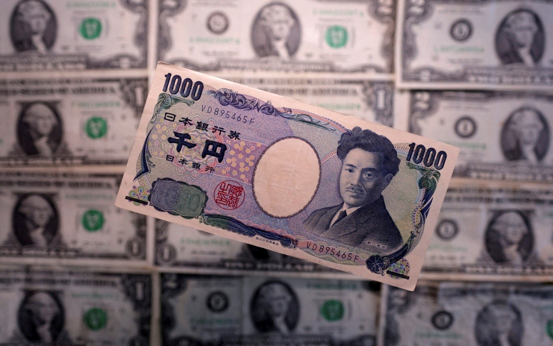 Dollar Surges Past 163 Yen to 39-Year Peak as Middle East Tensions Drive Safe-Haven Demand