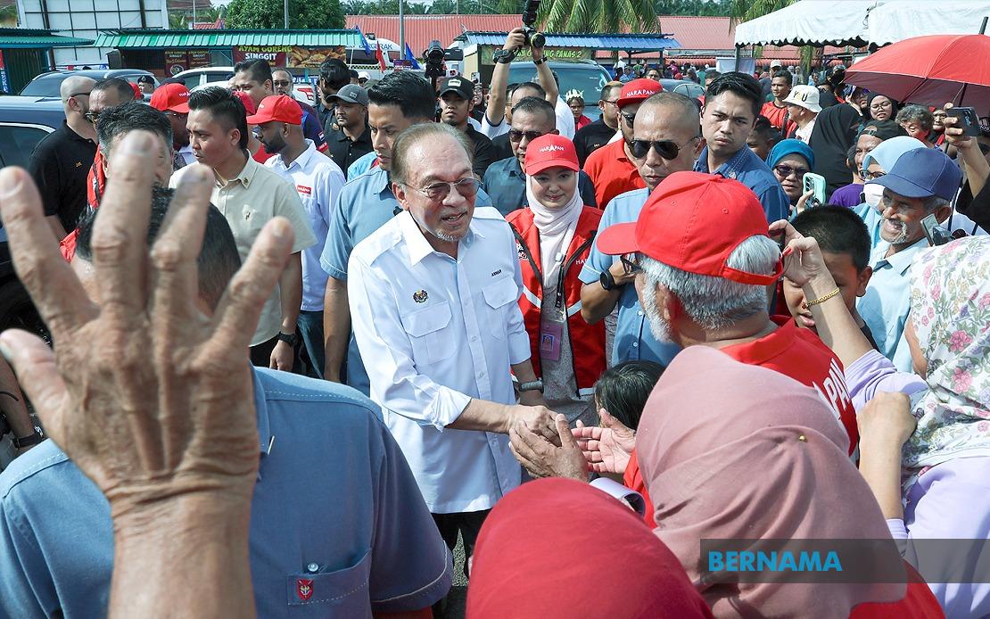 A Grandmother's Journey: How One Child's Dream of Meeting PM Anwar Became Reality