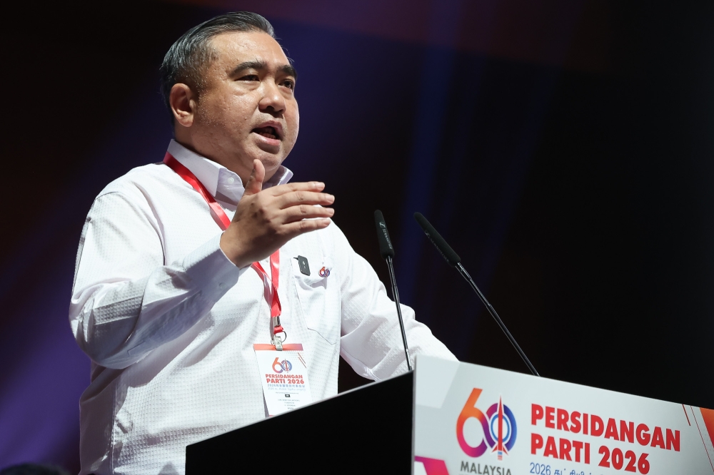 DAP throws full weight behind Anwar's AUKU abolition, but Loke pushes for deeper reforms