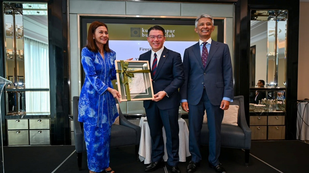 Policy Consistency Essential for Malaysia's Long-Term Economic Growth, Says Nga