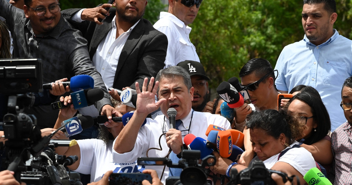 Honduran Ex-President Hernandez to Remain Free During Corruption Trial Following Trump Pardon