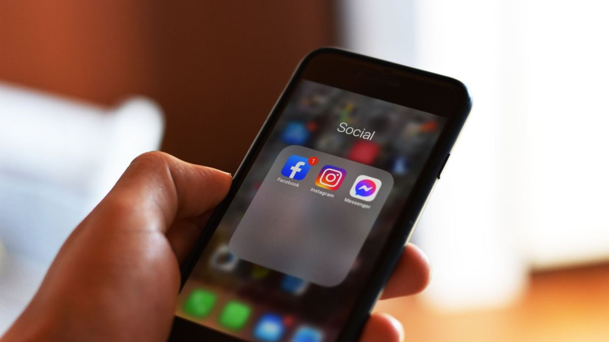 EU Targets Meta's 'Addictive' Features in Landmark Social Media Crackdown