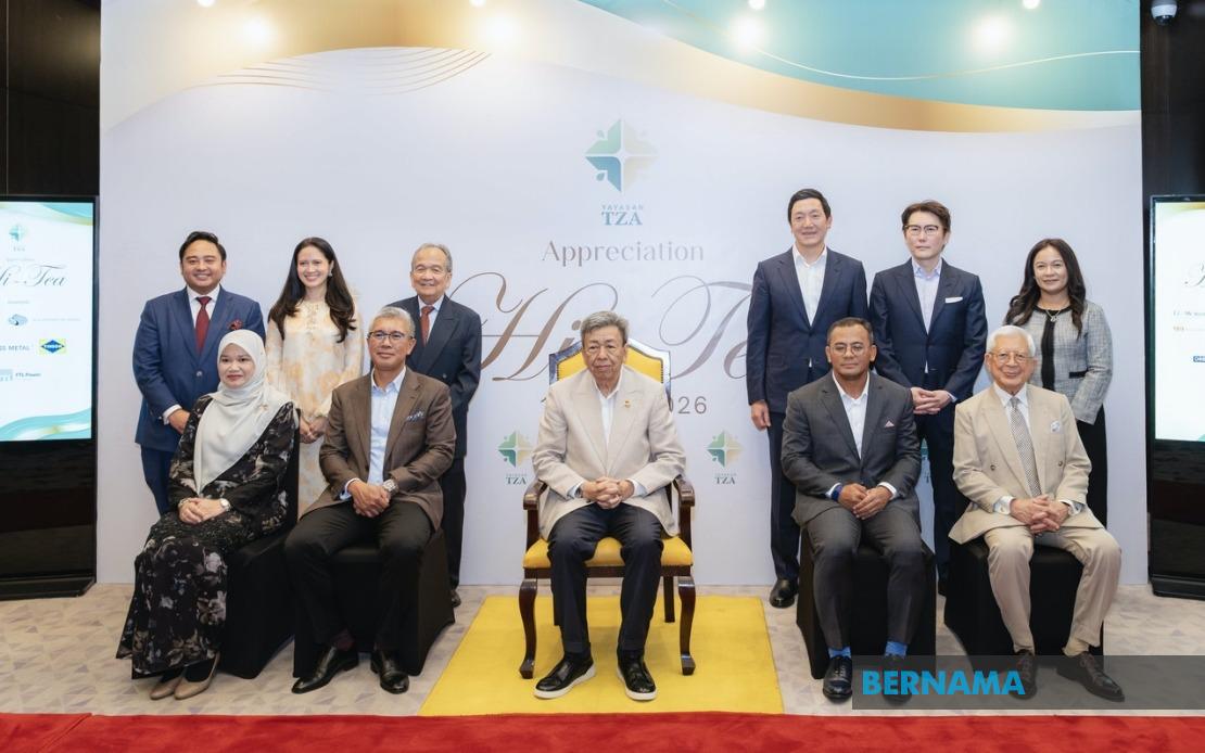 Sultan Sharafuddin Attends YTZA Charity Hi-Tea, Foundation Expands Educational Outreach