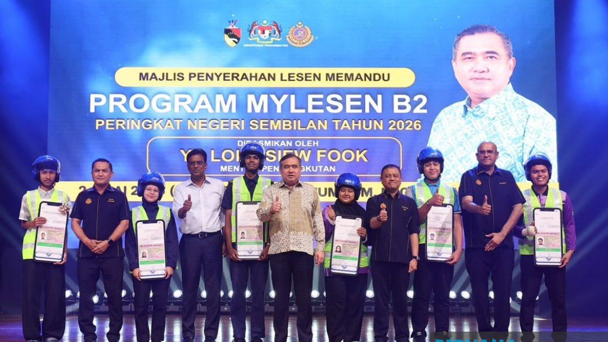 Transport Minister Urges MyLesen B2 Recipients to Prioritise Road Safety Over Speed