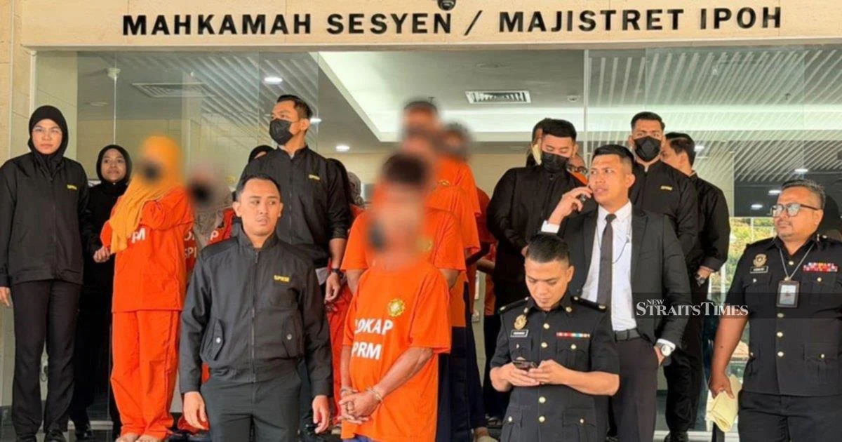 MACC Detains 13 in RM2.5 Million Bribery Probe Involving Senior Officials