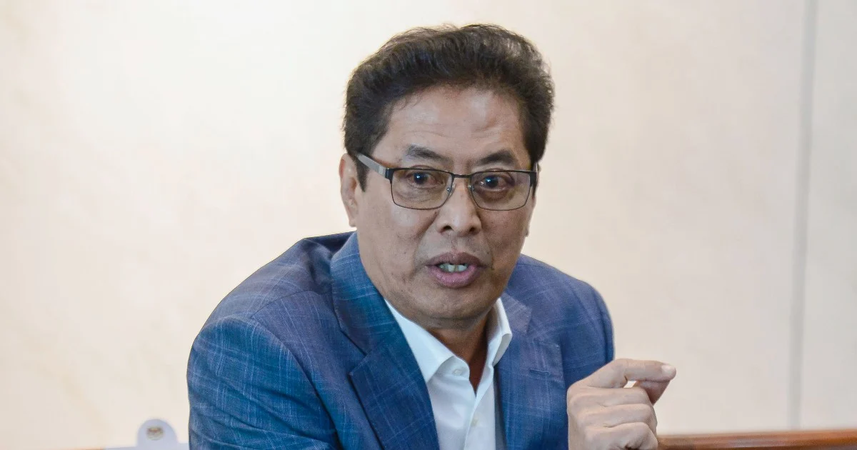 Lawmakers demand transparent investigation into Azam Baki's share dealings