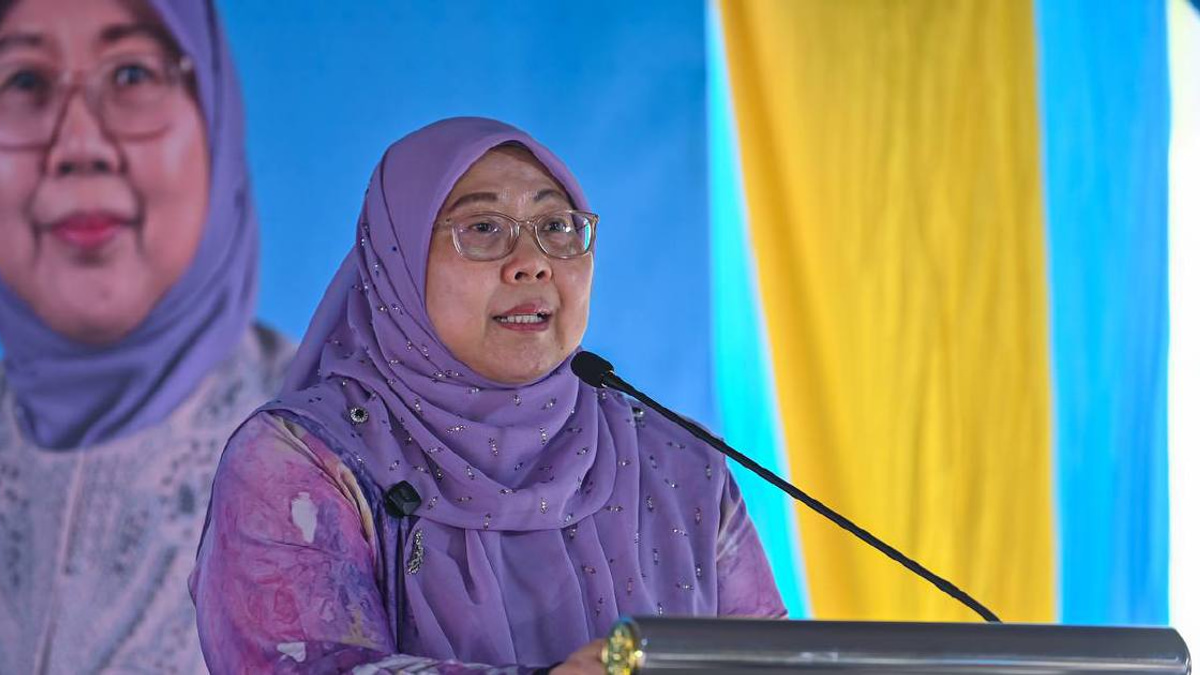 Those Responsible for Tabung Haji Losses Must Face Investigation, Says Fuziah