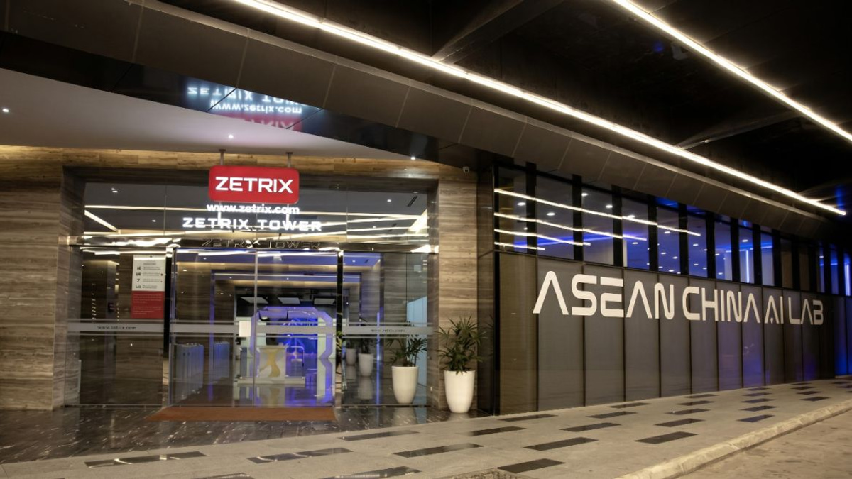 Zetrix AI distances itself from ex-minister's corruption charges as stock nosedives