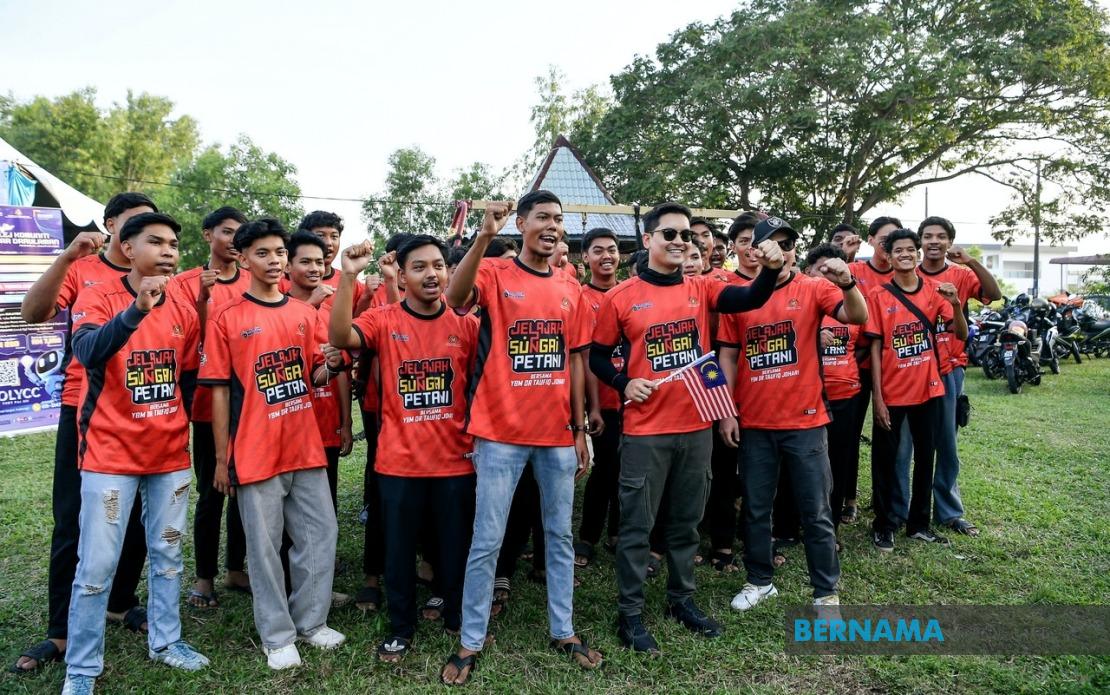 Malaysia's Youth Ministry Launches AI Upskilling Drive to Bridge Digital Divide