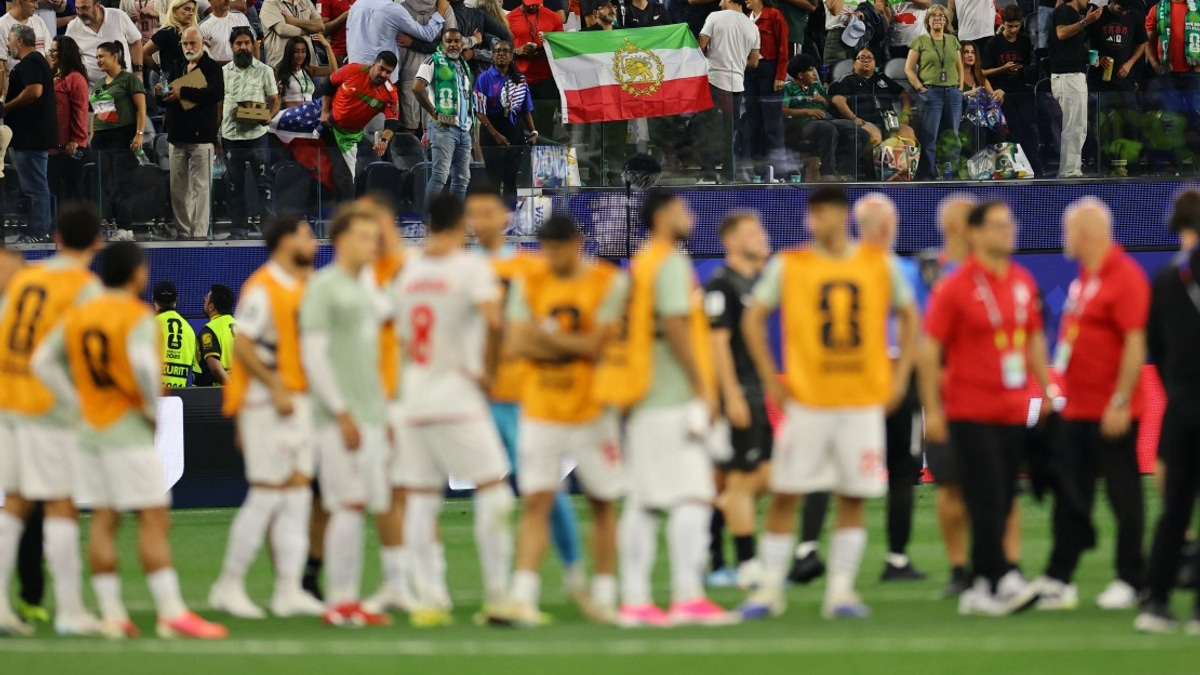 Iran Coach Claims Team Subjected to Unusual Restrictions During World Cup Campaign