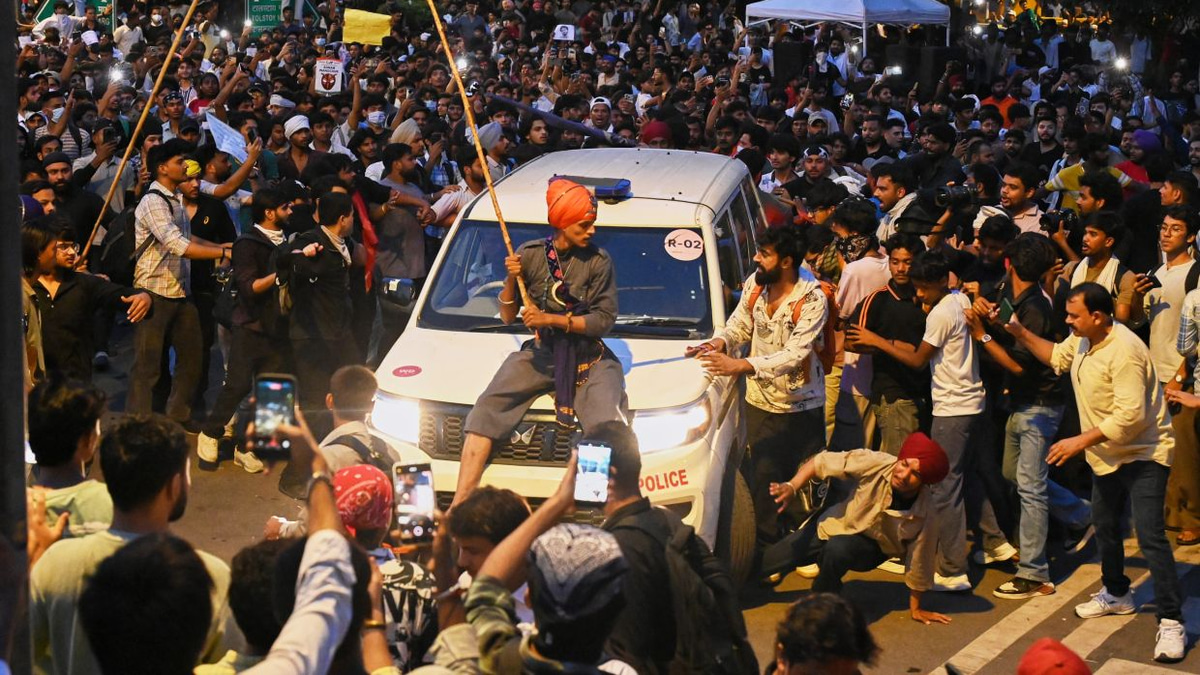 Modi Faces Student Revolt Over Exam Fraud as Protests Sweep India