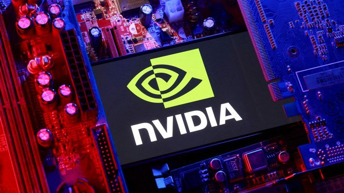 Semiconductor Stocks Plunge as AI Investment Boom Shows Signs of Strain