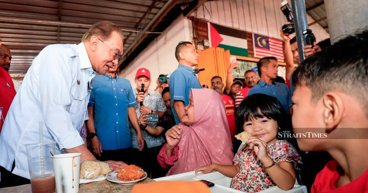 PM Anwar Acknowledges Governance Gaps, Commits to Steady Progress