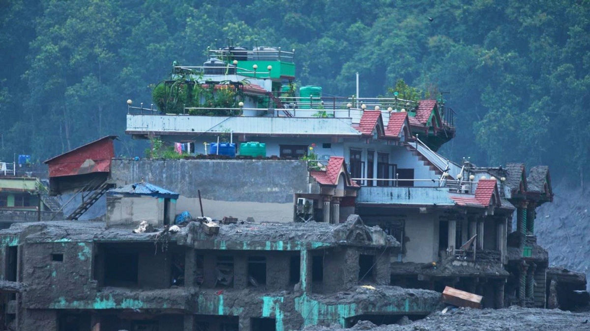 Singapore Mobilises Diplomatic Channels as Citizens Caught in Nepal Flood Crisis