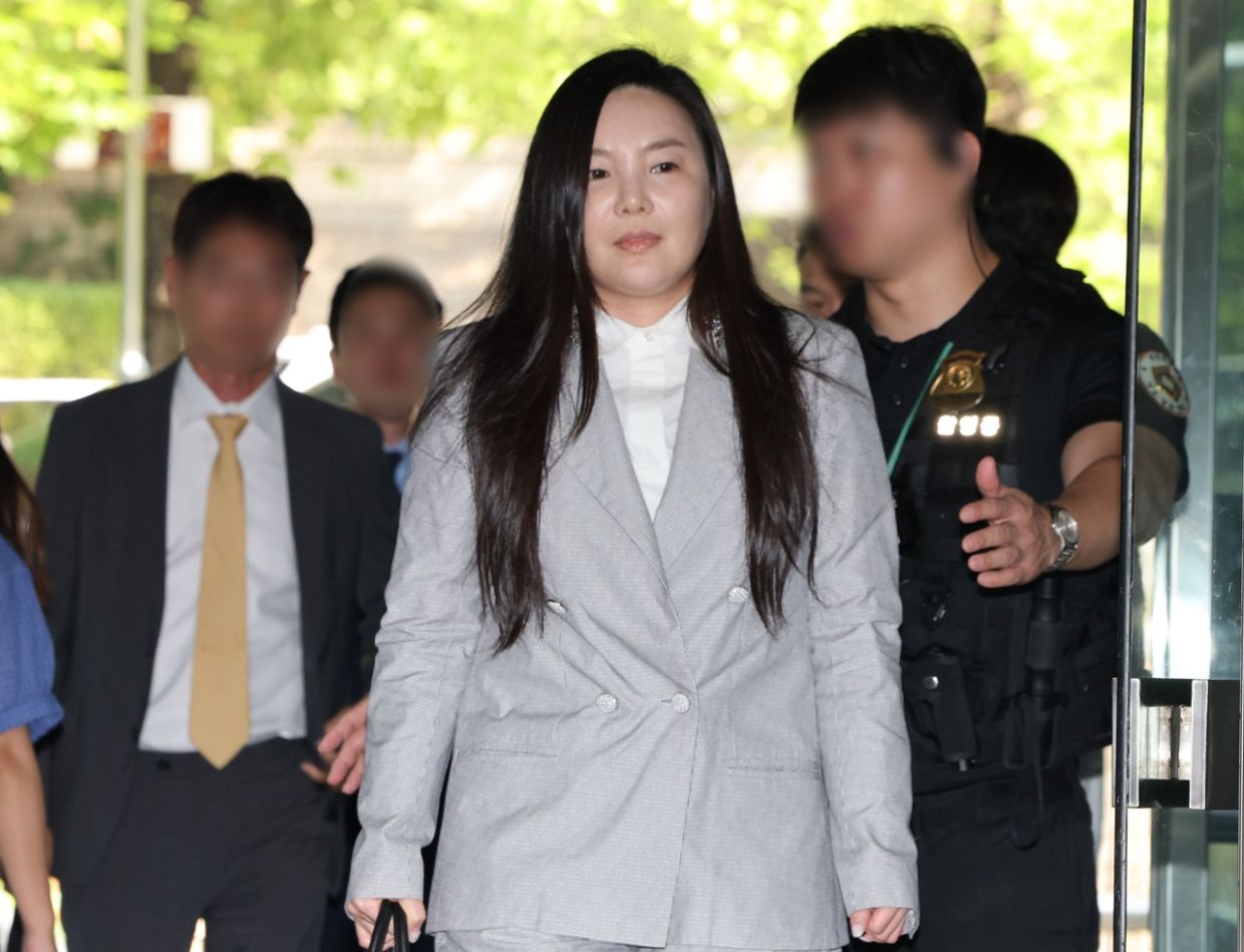 From Empire to Ruins: How a Seoul Real Estate Mogul's K-pop Venture Collapsed in Two Years